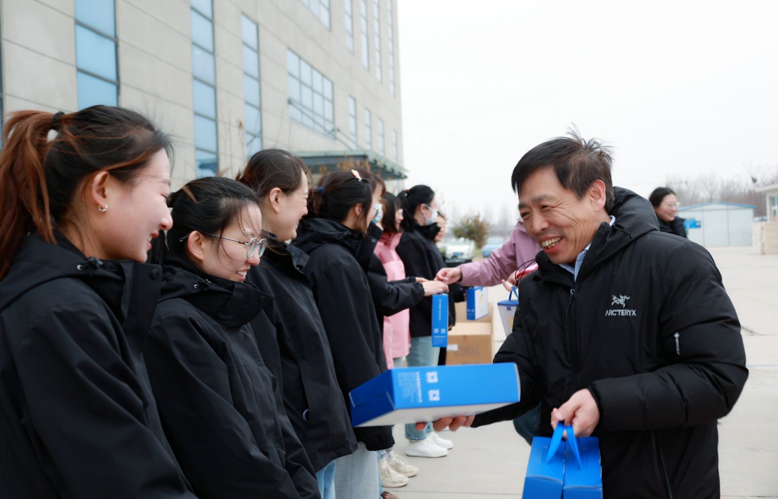 2025奥门原料免费资料