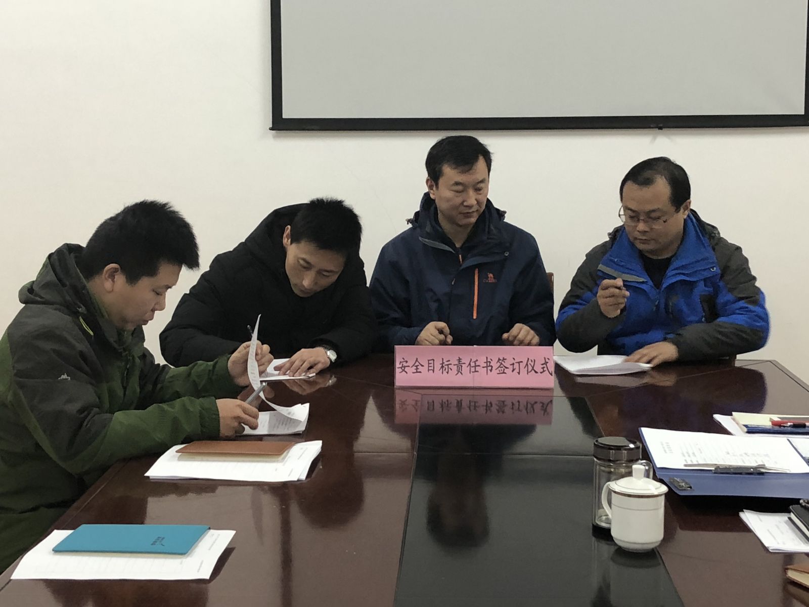 2025奥门原料免费资料